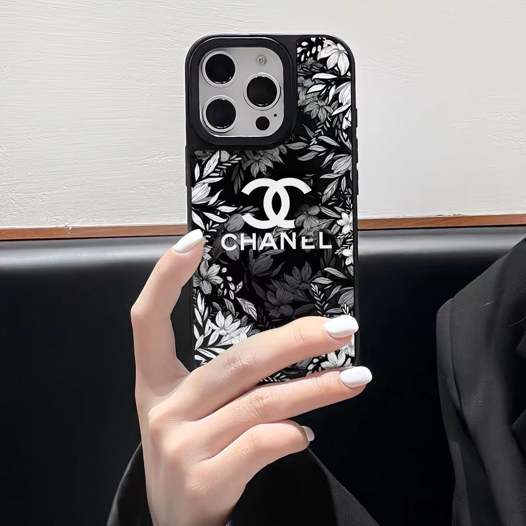 Black anti-scratch and wear-resistant iPhone case