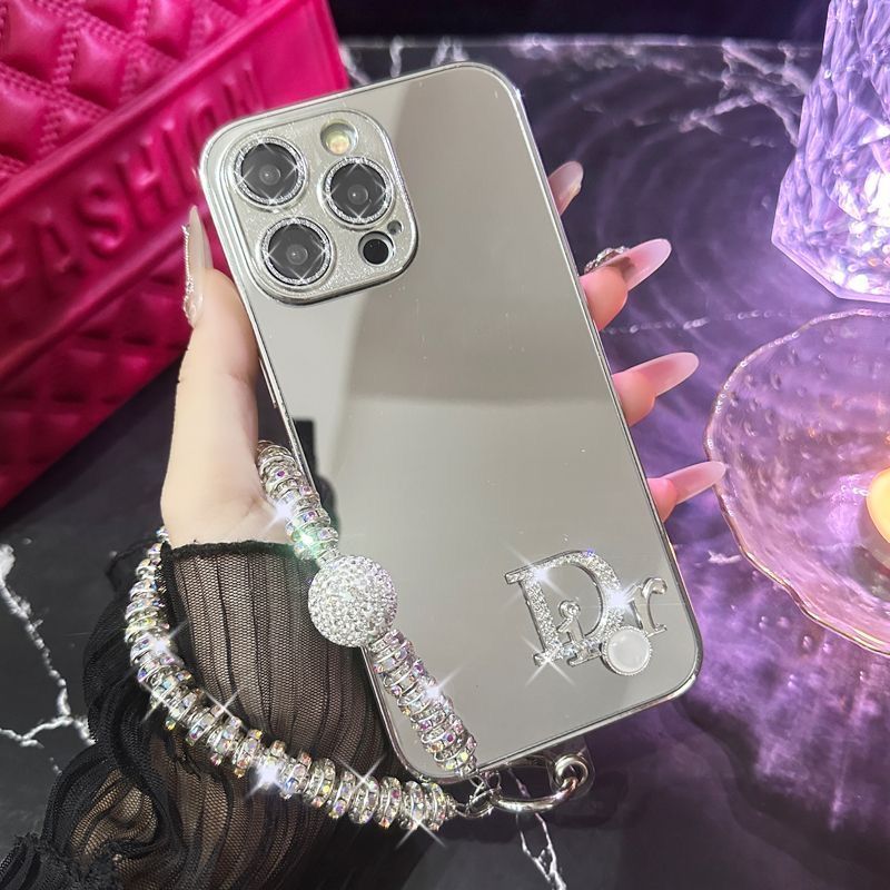 Mobile phone case + bracelet