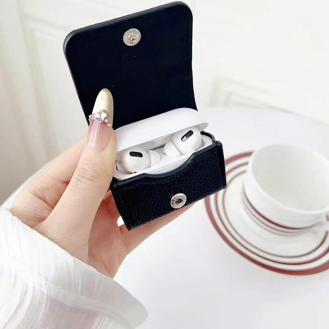 Litchi leather earphone case